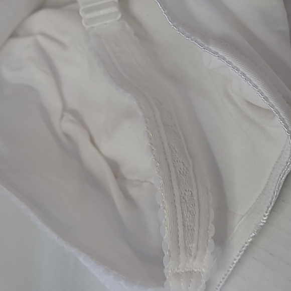Surgical Bra Balanced Fit Bra white, lightly padded Jodee 40F - Picture 7 of 7